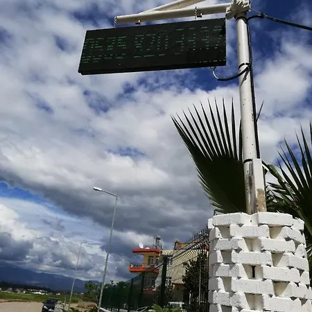 Osmanli ホテル *
